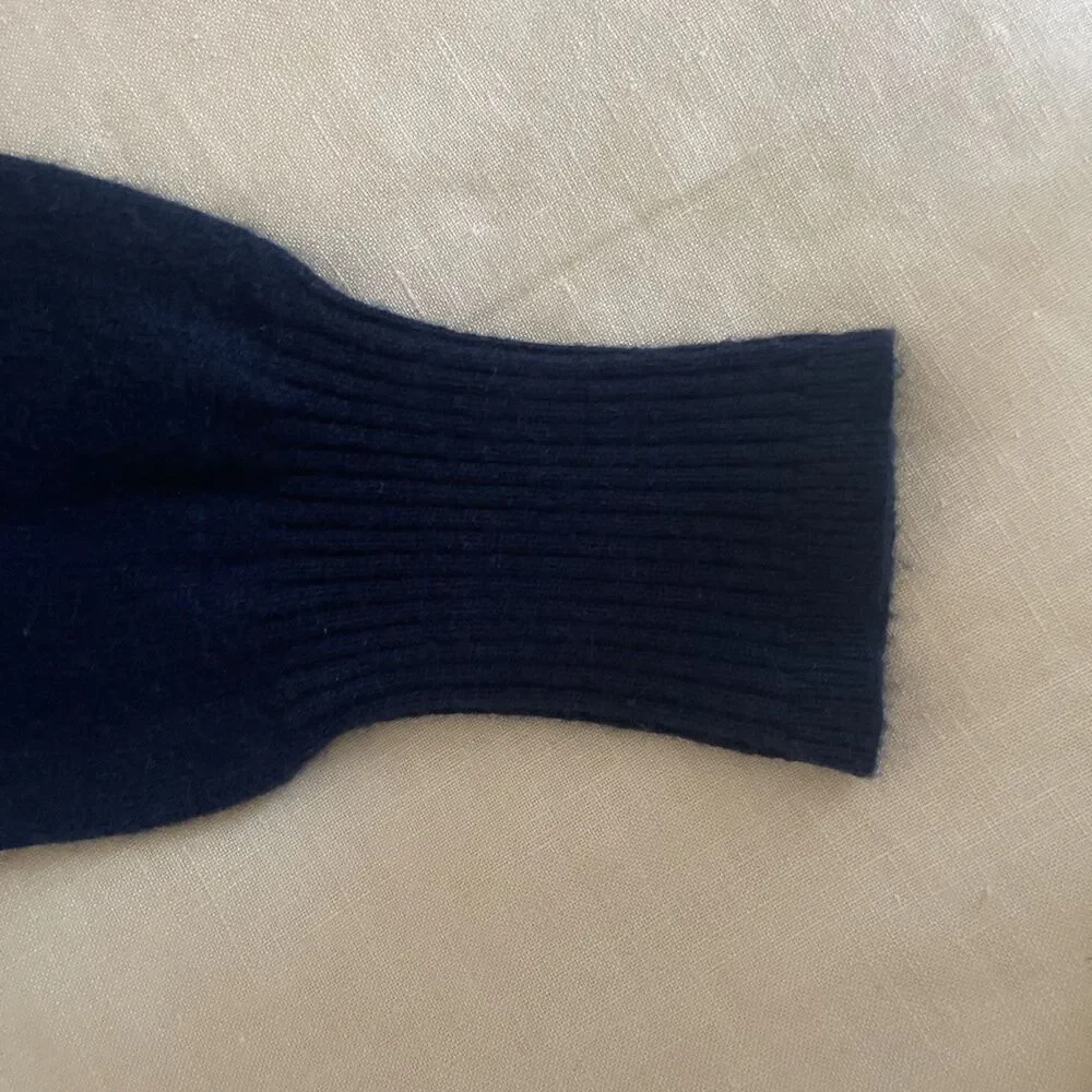 J. Crew 100% Cashmere shrunken Crop Fit crewneck Navy Blue sweater S